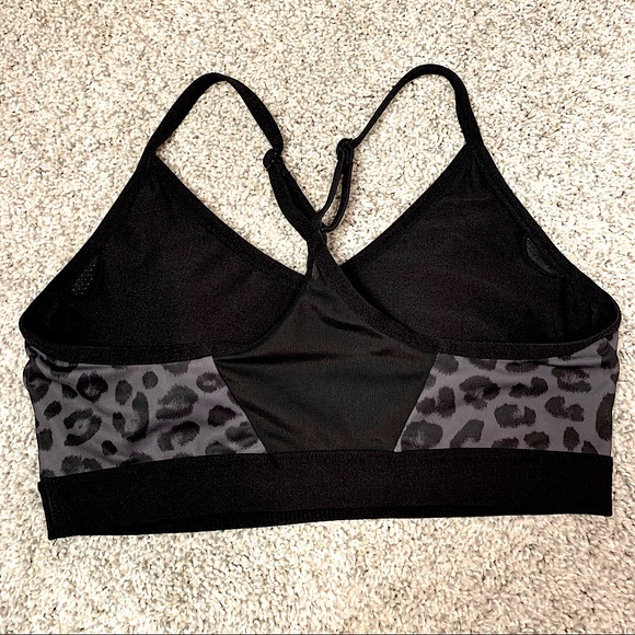 Bundle of 3 Compression Sports Bras/ Medium - Picture 12 of 16